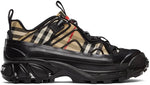BURBERRY - SNEAKER Metroutfits