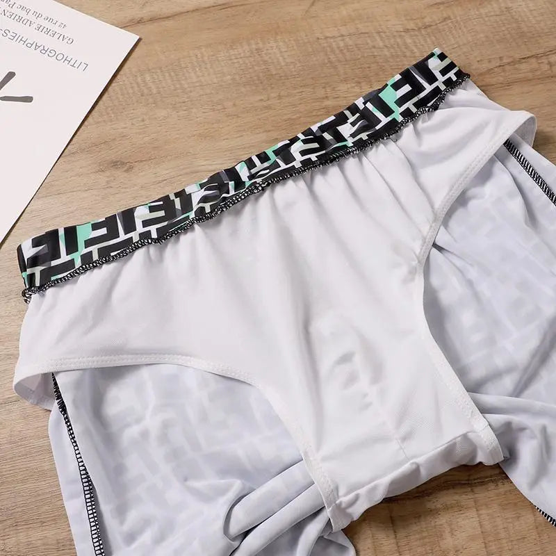 FENDI- SHORT Metroutfits