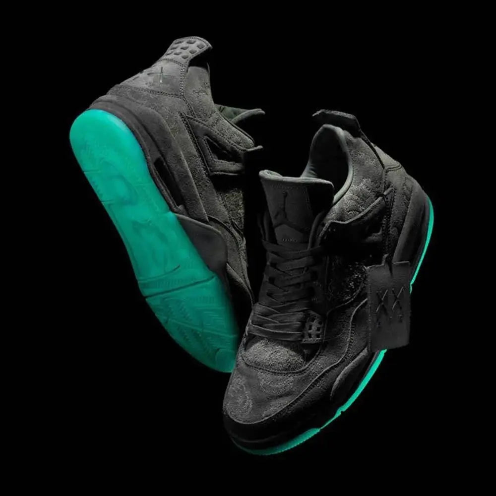AIR JORDAN 4 “BLACK CAT KAWS” Metroutfits