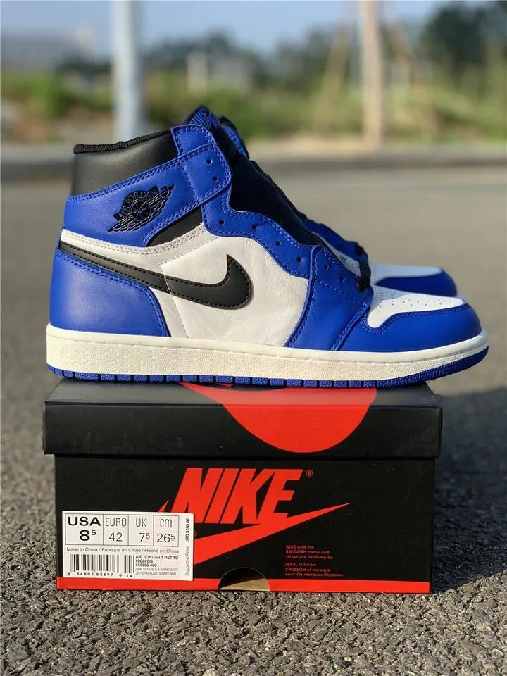 NIKE - AIR JORDAN 1 Metroutfits
