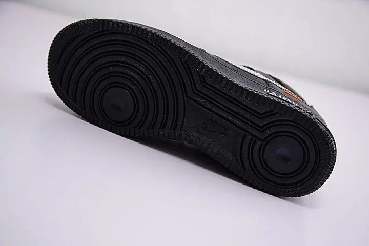 NIKE - AIR FORCE 1 LOW «OFF-WHITE» Metroutfits11