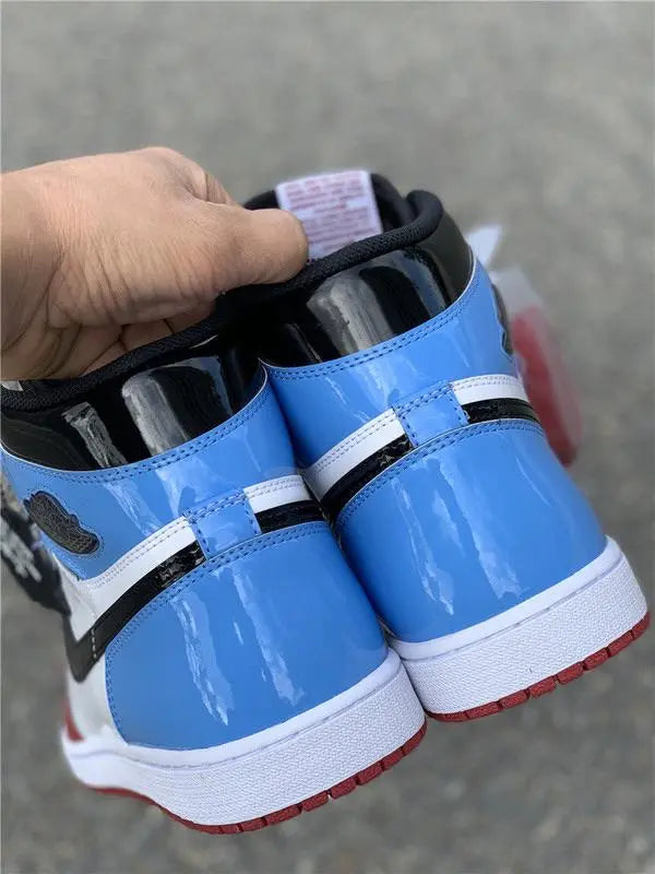 NIKE - AIR JORDAN 1 My Store