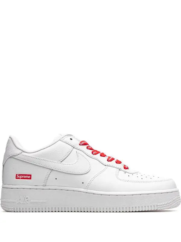 NIKE X SUPREME - AIR FORCE 1 LOW Metroutfits