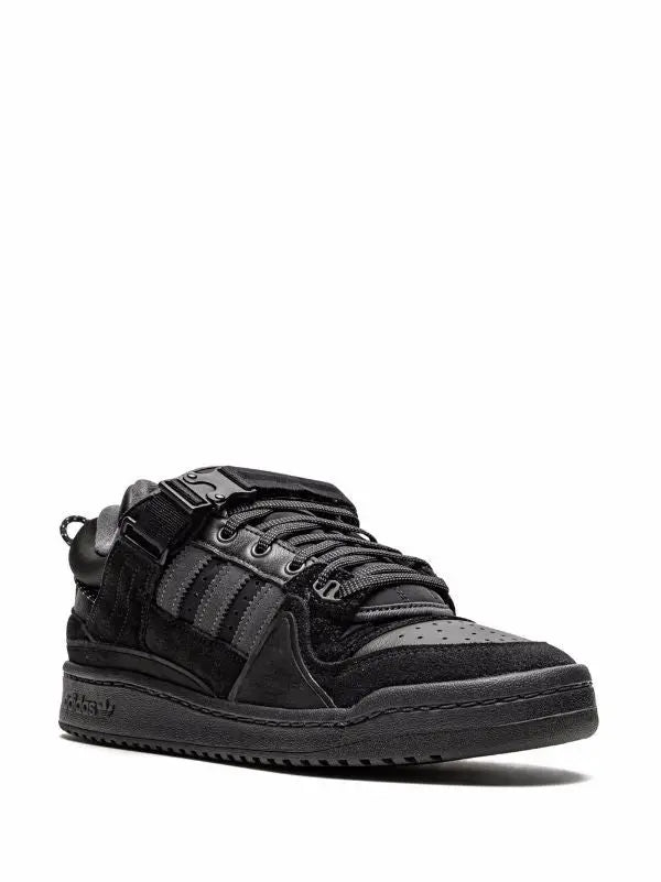 ADIDAS - Forum Buckle Low de Adidas x Bad Bunny Metroutfits