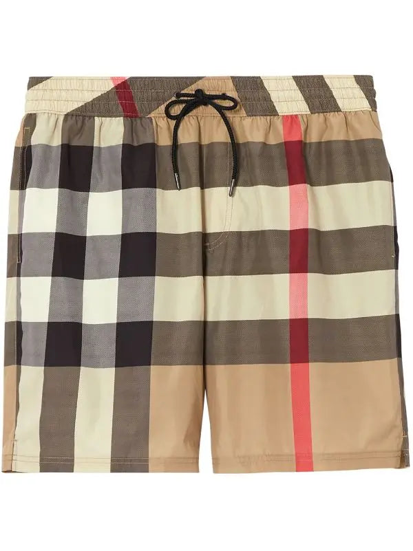 BURBERRY- SHORT Metroutfits